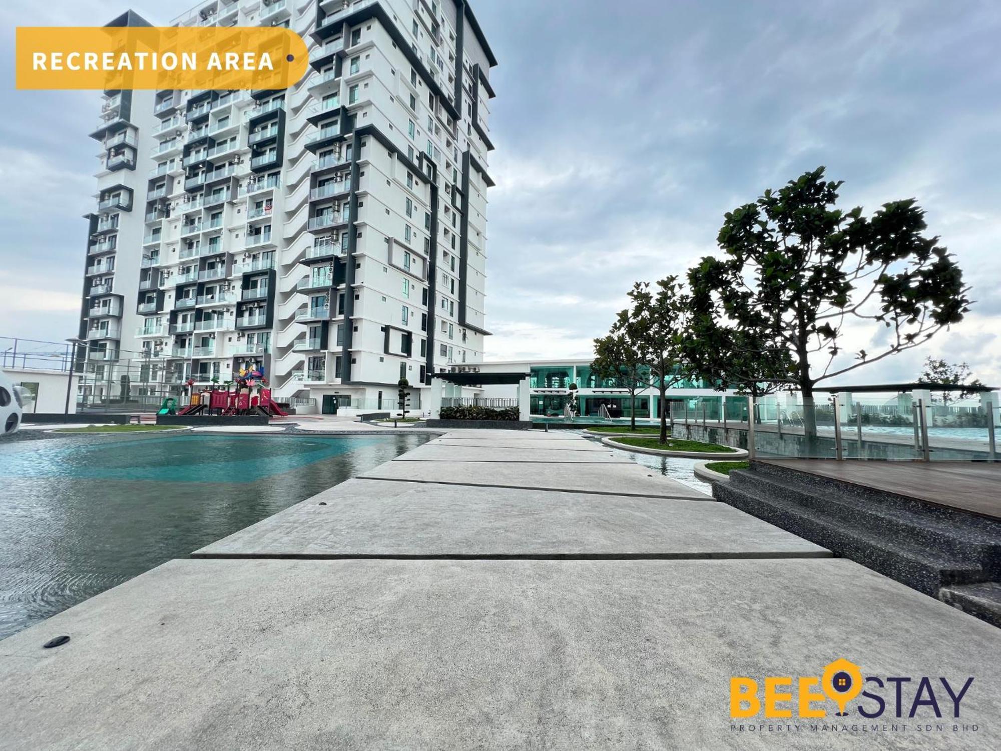 New Listing Klang With Netflix Wifi Swimming Pool View Daire Dış mekan fotoğraf